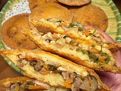 -芦茨金富饭庄·25年老字号·专做稻草鸡
