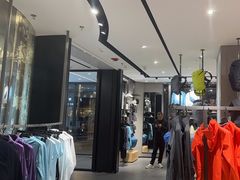 -ARC'TERYX始祖鸟(北京王府中环店)