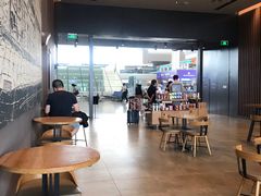 -星巴克(成都东站店)