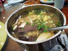 菌菇鸭血汤-三凤酒家·百年无锡菜(清扬茂业店)