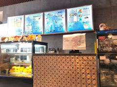 -杨小贤(东融国际影城店)
