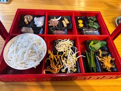 -勺子米线·云南传统小吃市集(四方街店)