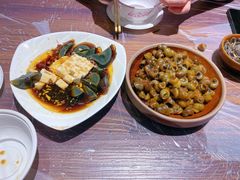 -老街烧烤大排档·地道湖北菜·龙虾馆(汉口火车站店)