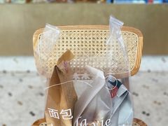 -老梦面包CHEZMOREL(麦子店)