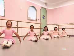 -伊叶舞蹈YEAH DANCE(LCM置汇旭辉校区)