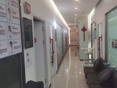 -龙脊康·颈肩腰腿痛·脊柱侧弯·运动损伤脊柱专科门诊(天河店)