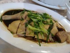 姜葱淋豉油鸡-旭璟酒家·传统粤菜·湘菜(逸景路店)