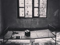 -吐斯廉屠杀博物馆