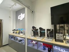 -DJI大疆专营店(1933购物中心店)