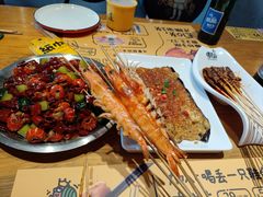 -喝丢一只鞋海鲜烧烤(文体街店)