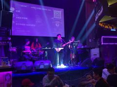 -vimi便利店酒吧