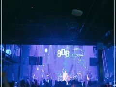 -808 LiveHouse
