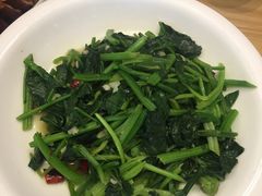 -乌镇那一年小院主题餐厅(甘泉西路店)