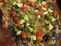 -云晓光头烧烤吧(盛夏店)