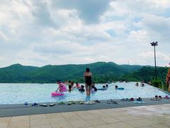 -清远熹乐谷温泉度假酒店