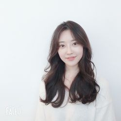 -AYO SALON