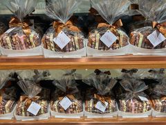 -Laderach 莱德拉(上海环贸iapm店)