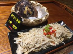 麻辣金针菇-八月美食小馆(银泰城总店)