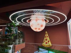 -Dragon Pizza•圆脸龙披萨·牛排餐厅