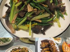 -鲤鱼塘农家山庄