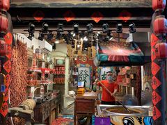 -八一好吃街·高品美食广场