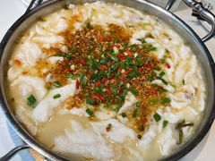 -德林酸菜鱼火锅(南丹店)