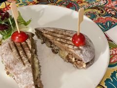 菠萝鸡肉帕尼尼-日舞(鹭江道店)