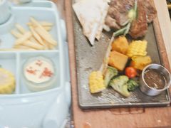 -豪客来牛排(成都锦江大融城店)