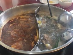 -老石黑山羊毛驴肉火锅(金凯广场店)
