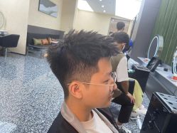 -MOVAN HAIR莫凡匠人发型屋