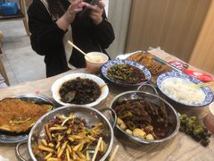 -江城燕子大排档(江汉路步行街店)