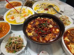 -孔雀云贵川·融合菜(长宁来福士店)