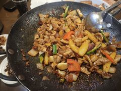 -富正毅三下锅·湘西韵味(天门山索道店)