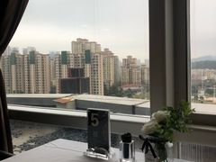 -哈布斯扒房(华发商都店)