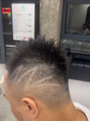-PE SALON