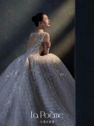 -乐派诗婚纱摄影