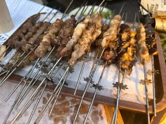 -麦凯伦烧烤·精酿超级工厂店(金桥总店)