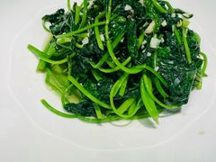 炒山芋叶-博望坡饭店(宜山路店)