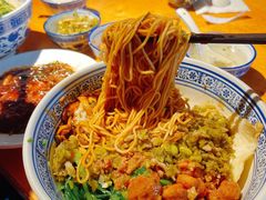 -沪西老弄堂面馆(定西路店)