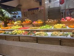 自助取餐区-亚马逊环球美食百汇(新城吾悦广场店)