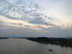 -南京眼步行桥
