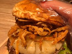 -龙治汉堡(中华城店)