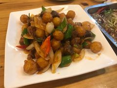 -鹤乡东北菜(崮山路店)