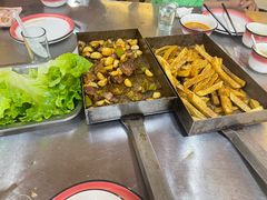 -老三李村河底戳子肉(总店)