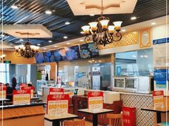 大堂-陇兴楼(西安咸阳国际机场店)