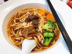 -康师傅私房牛肉面(马泉营奥莱店)