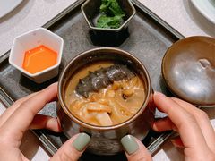 满坛香气珍菌佛跳墙-悦融琥珀·京鲁菜·海味珍品(西单店)