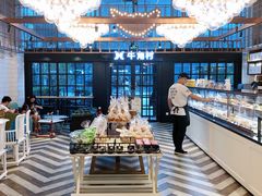 面包甜点陈列柜-牛角村(大族广场店)