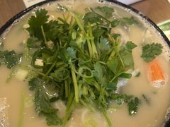 -肥汁米蘭香港米线(定西路店)