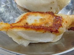 -黄阿姨锅贴大王(万航渡路店)